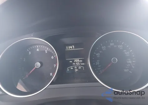 2015 Volkswagen Jetta 1.8T Se z USA, uszkodzony, nr VIN 3VWD07AJ4FM238681